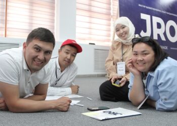 Жастар жобалық қызметтің ерекшелігін талқылады