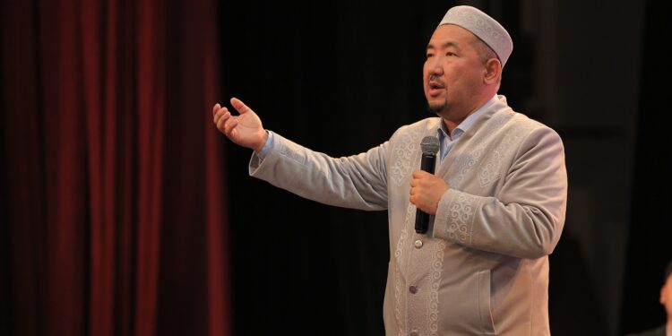 Маңғыстаулық тұрғындар Нұрлан Байжігітұлымен кездесті