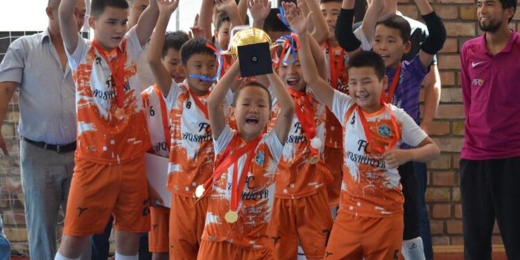 Түпқарағандық жас футболшылар халықаралық турнирде топ жарды