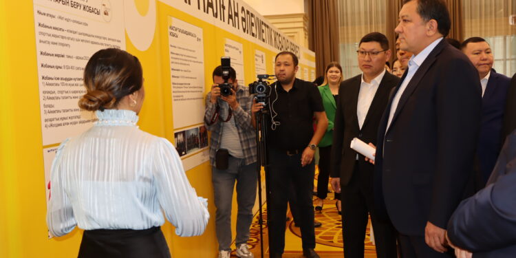 Облыстық жастар ісі жөніндегі кеңес отырысы өтті