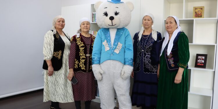 Өңір жастары Амал мерекесімен құттықтады