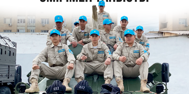 Ақтаулық оқушылар әскерилердің өмірімен танысты