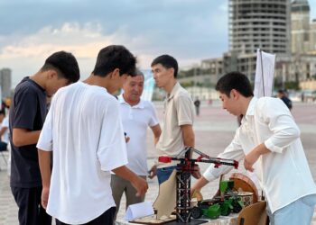 Ақтауда оқу орындарының жәрмеңкесі өтті