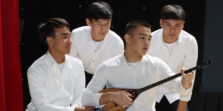 Музыкалық қойылым байқауынан үздіктер анықталды