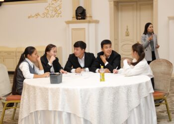 Ақтауда оқушылар зияткерлік ойынға қатысты