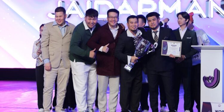 “Не хабар — Көркем әлем” командасы “Жоғары лига” сайыстарының чемпионы атанды