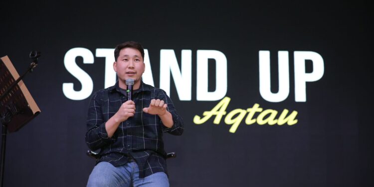 Ақтауда «Stand Up Mangystau» кеші өтті 