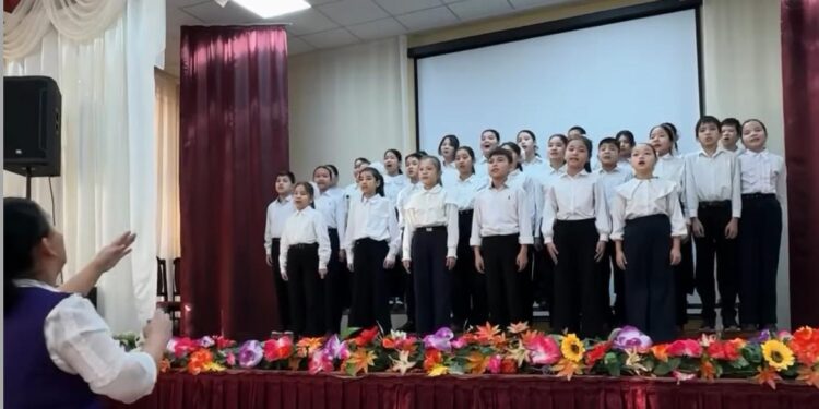 Оқушылар арасында хордан жарыс өтті